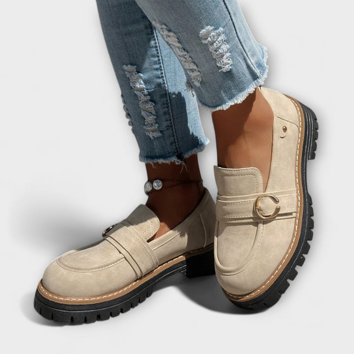 Lora – Lightweight Slipper with Round Toe