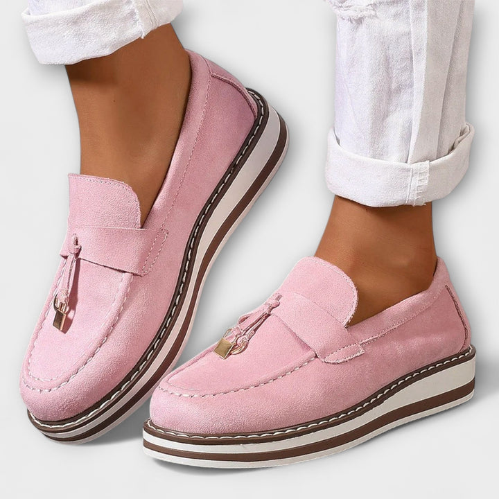 Halo – Casual Slip-Ons with Round Toe